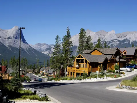 canmore alberta