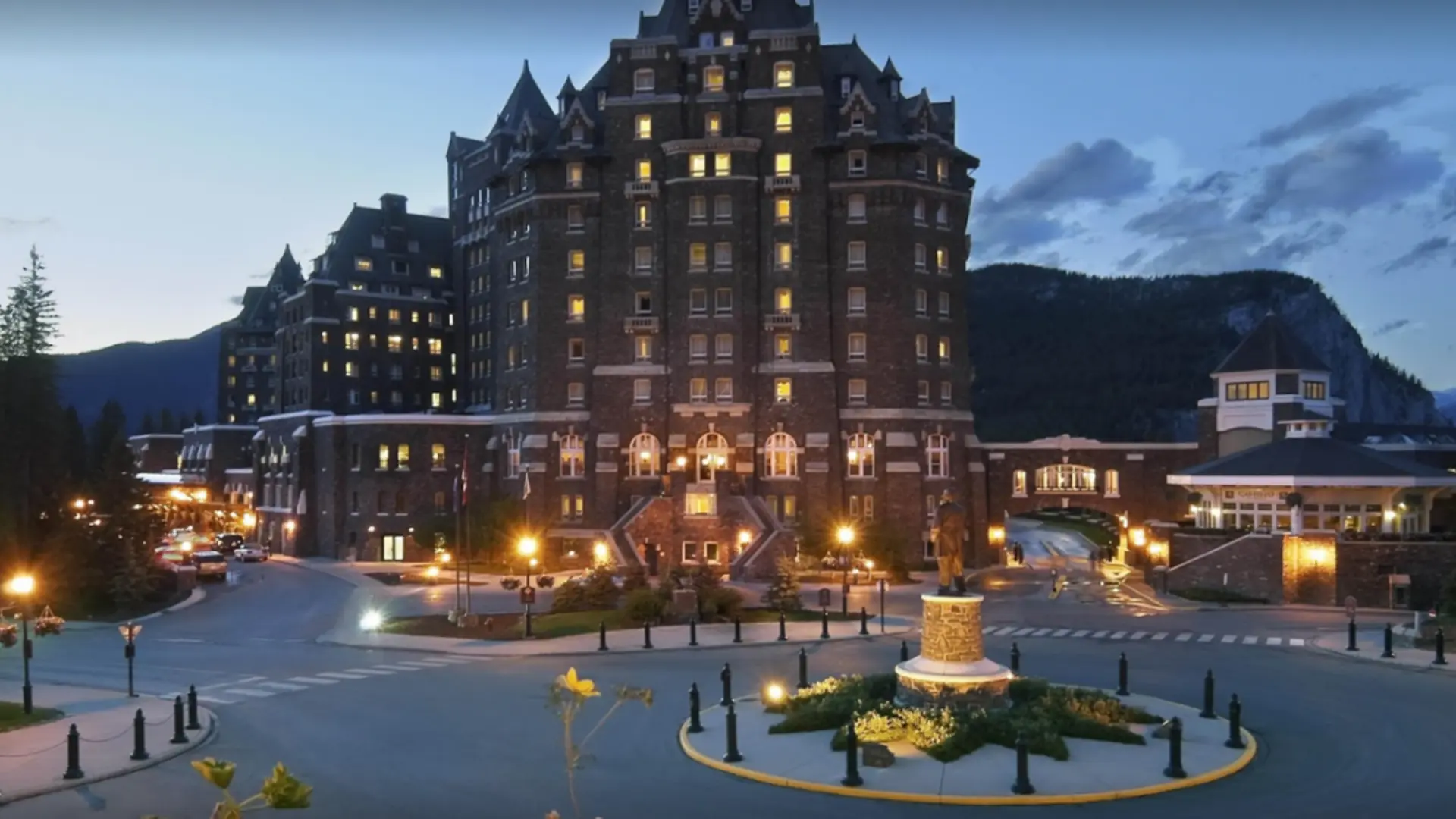 2020-02-18 15_58_27-fairmont banff springs - Google Search.png